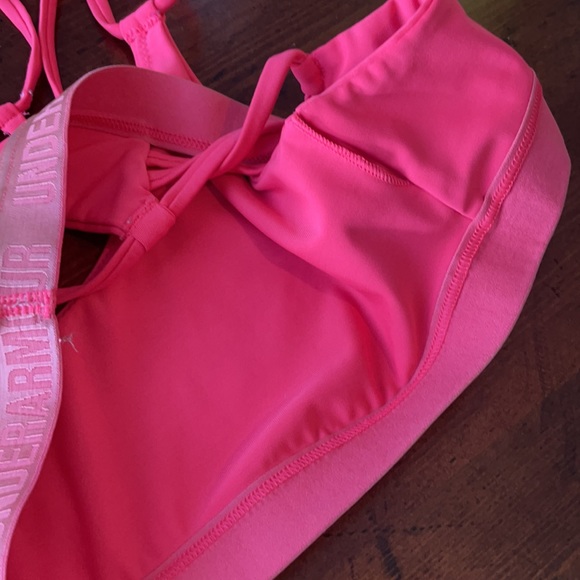 Bright coral color under armour sports bra - Picture 5 of 5